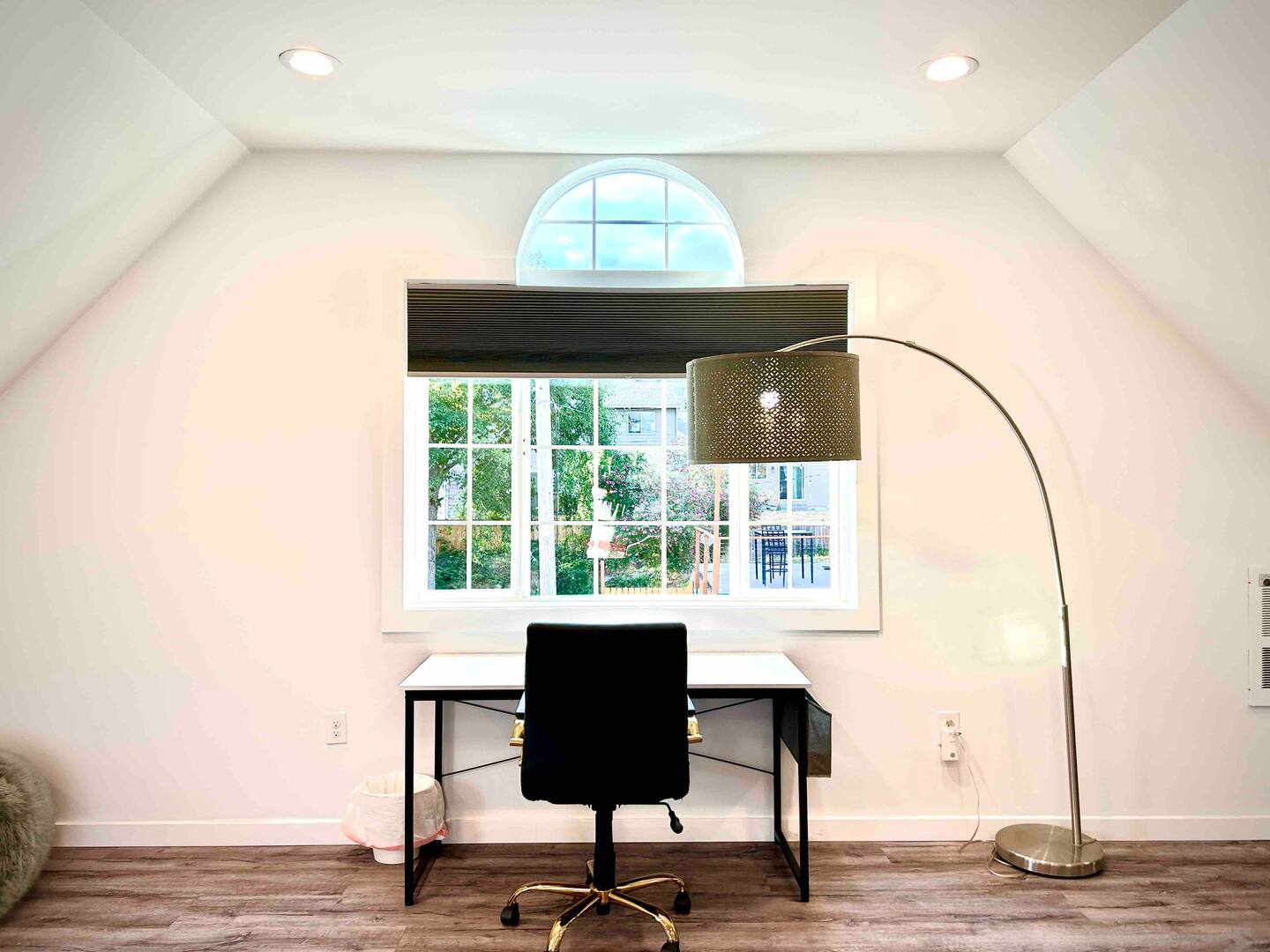 Full Guest Studio — photo 11